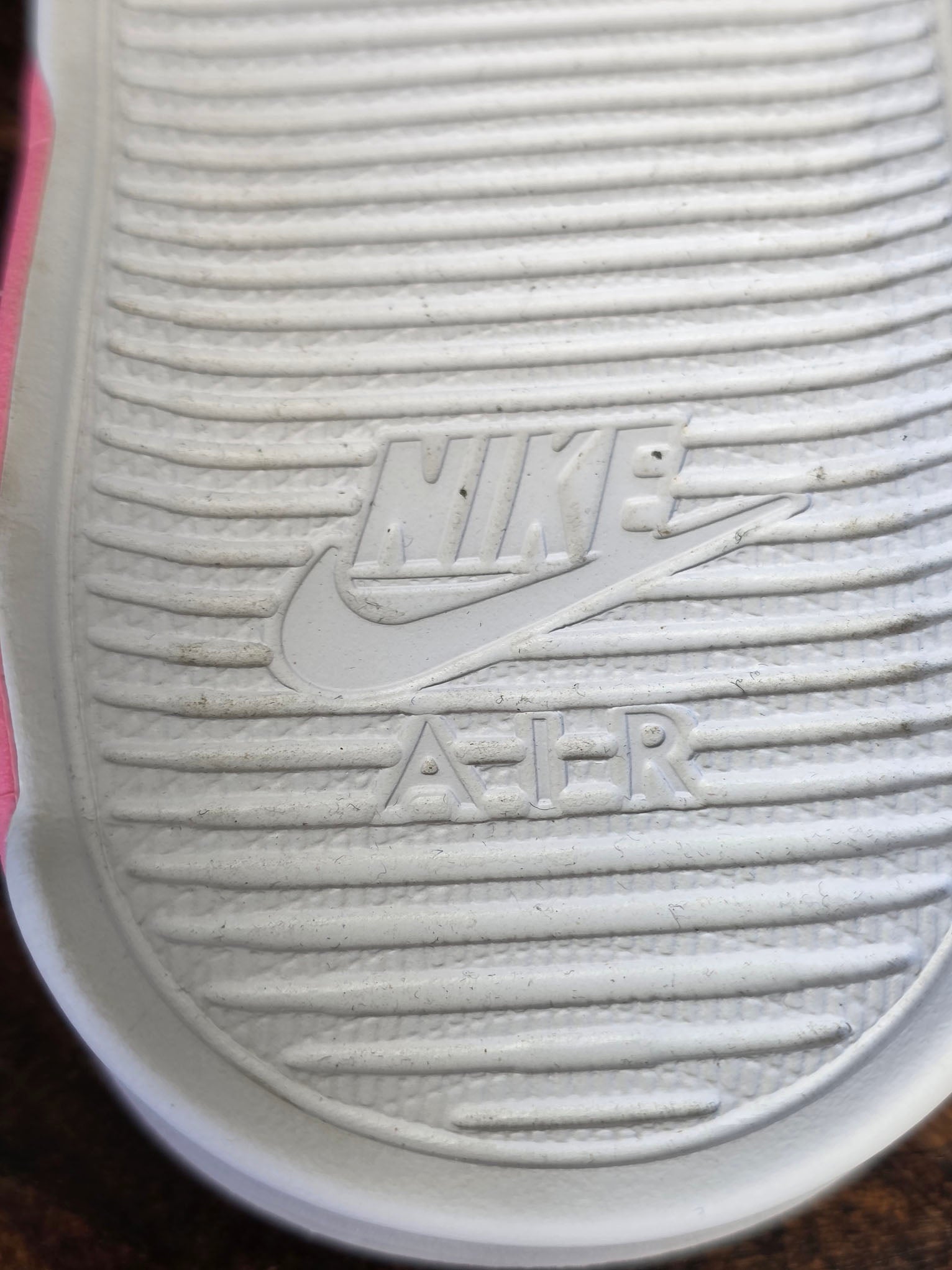 Nike Air Max Slide Rose maat 38,5