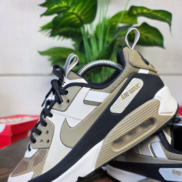 Nike Air Max 90 Drift Khaki maat 42