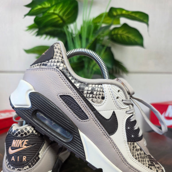 Nike Air Max 90 SE Snakeskin maat 39