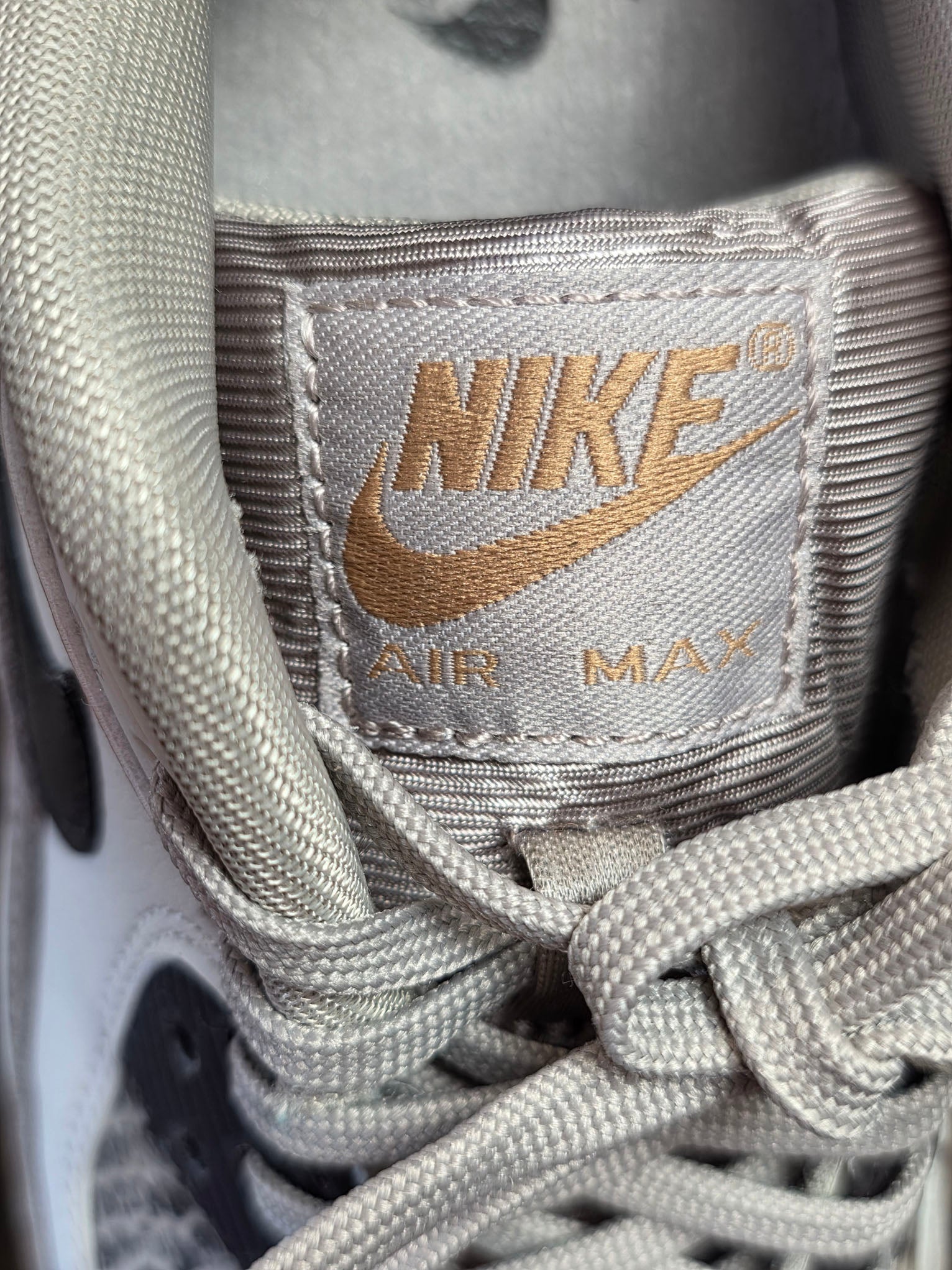 Nike Air Max 90 SE Snakeskin maat 39