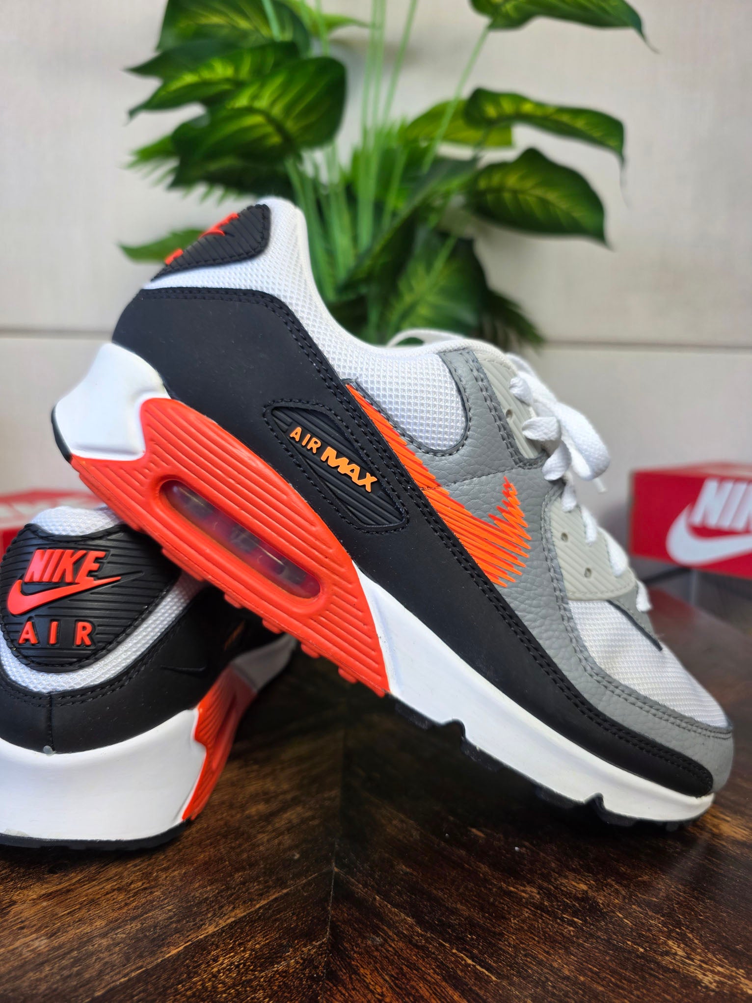 Nike Air Max 90 "Zig Zag Orange" maat 46