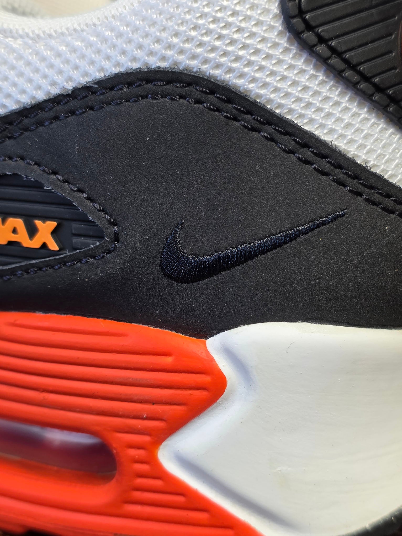Nike Air Max 90 "Zig Zag Orange" maat 46