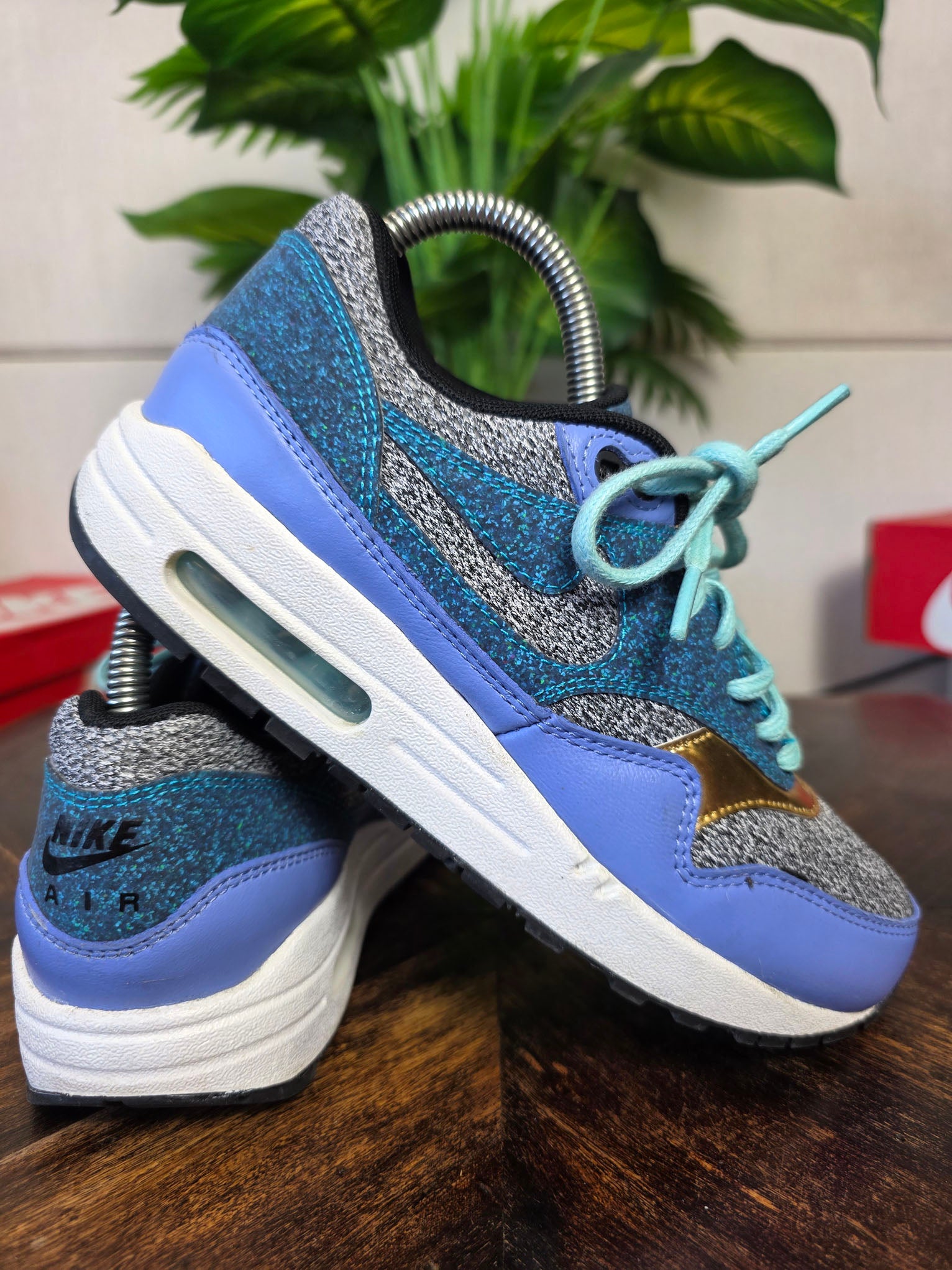 Nike Air Max 1 SE Blue Lagoon maat 38