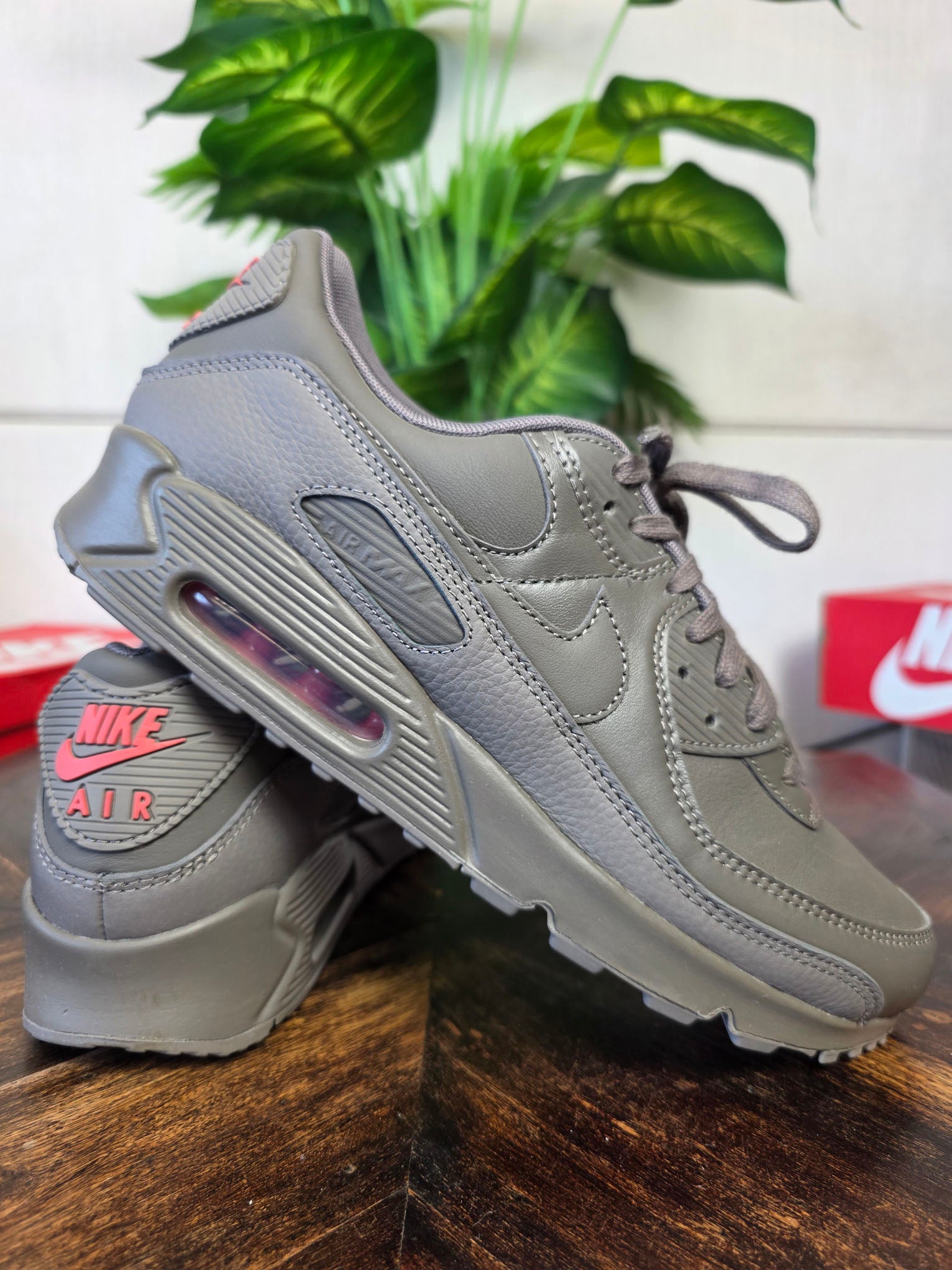 Nike Air Max 90 Cave Stone maat 44,5