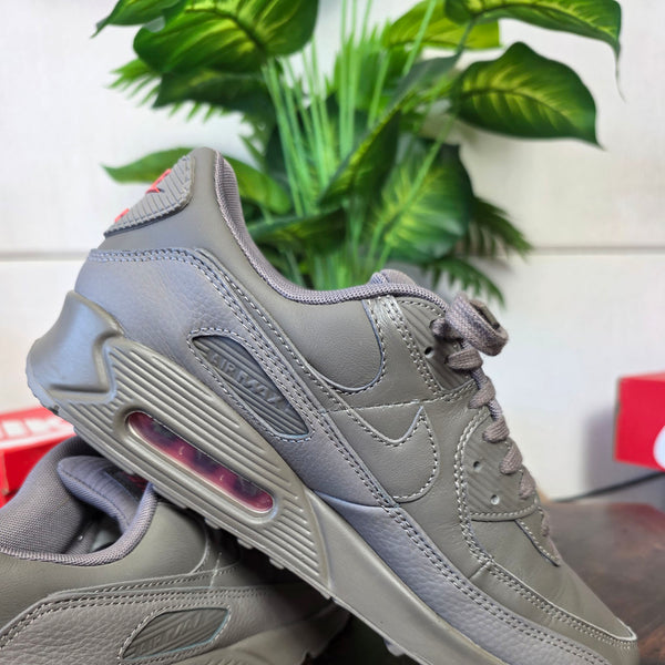 Nike Air Max 90 Cave Stone maat 44,5