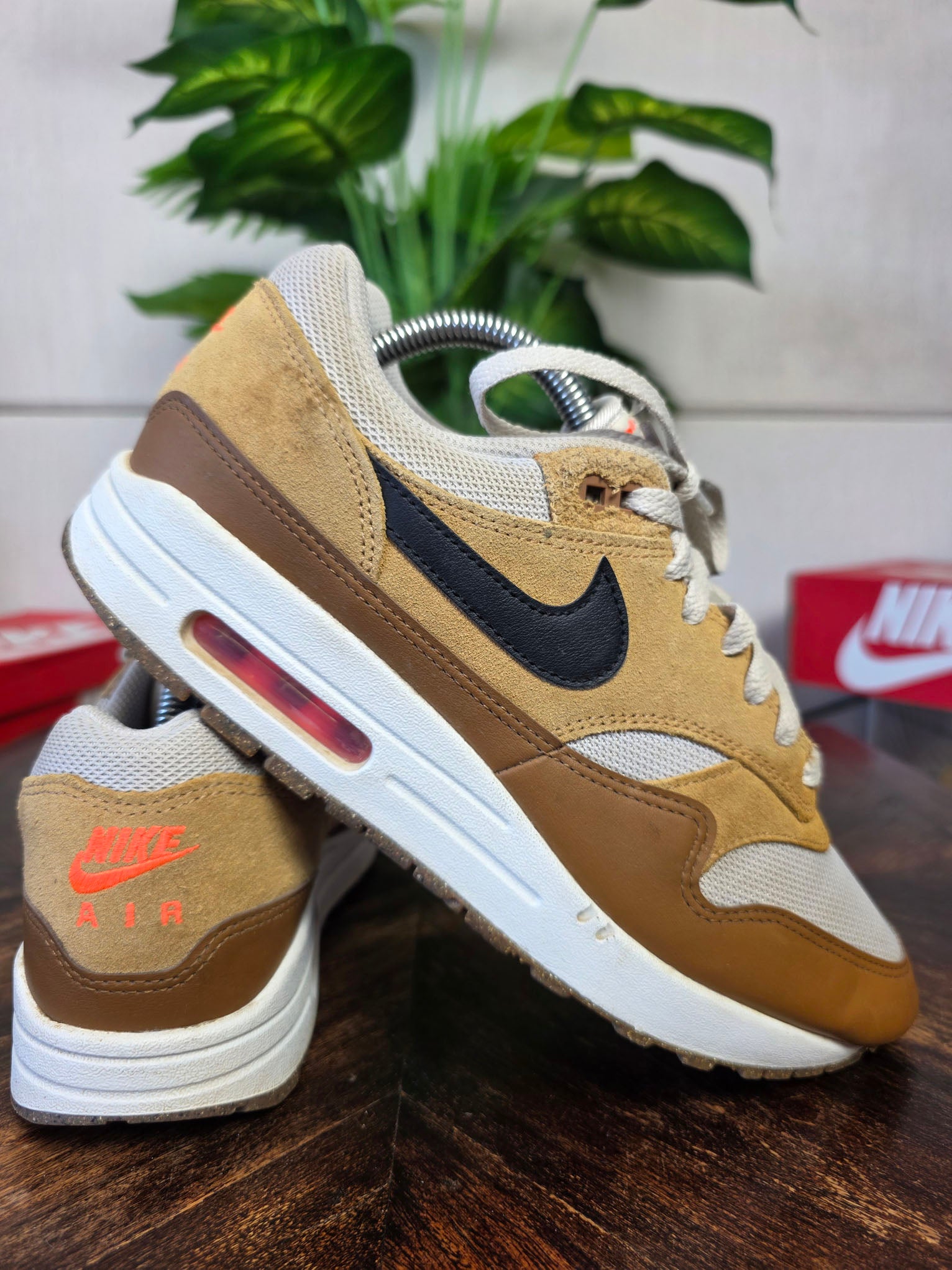 Nike Air Max 1 Essential "Escape 2024" maat 42