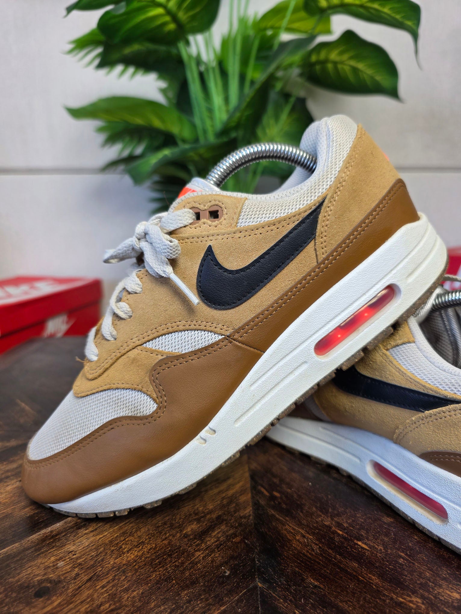 Nike Air Max 1 Essential "Escape 2024" maat 42