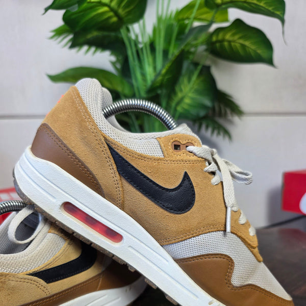 Nike Air Max 1 Essential 