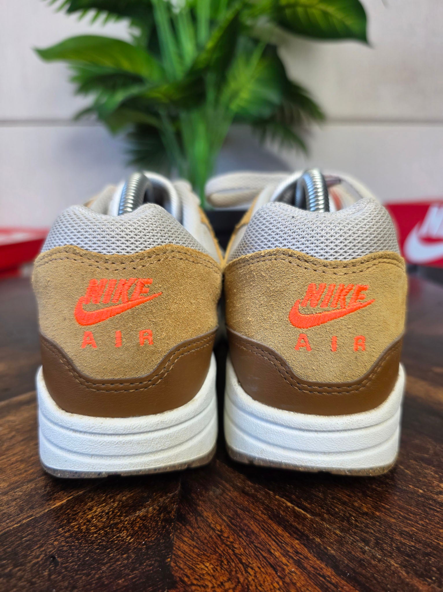 Nike Air Max 1 Essential "Escape 2024" maat 42
