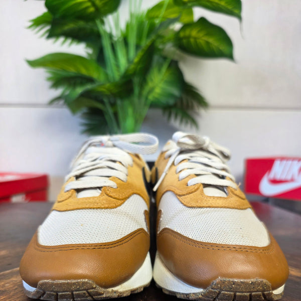 Nike Air Max 1 Essential 