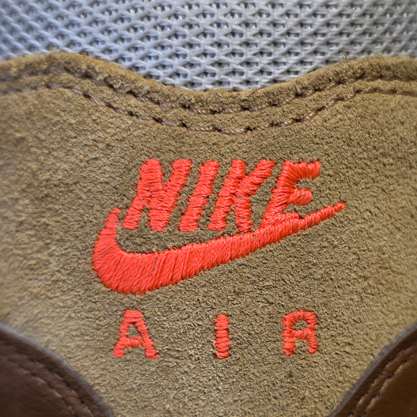 Nike Air Max 1 Essential 