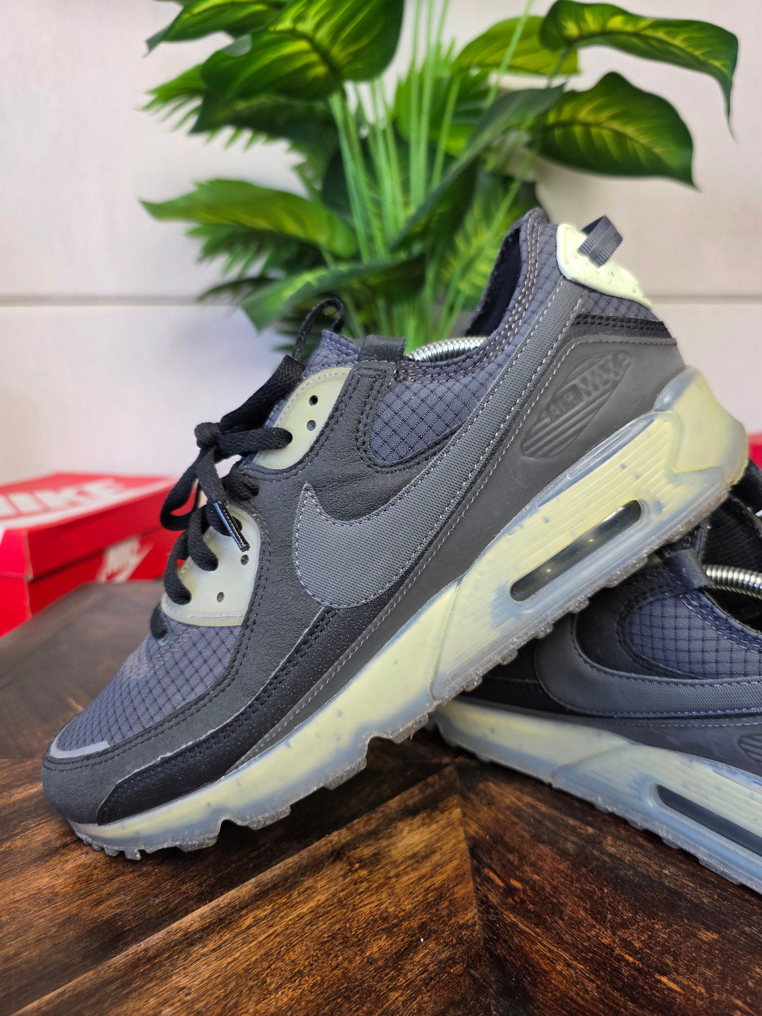 Nike Air Max 90 Terrascape Black Lime Ice maat 45,5