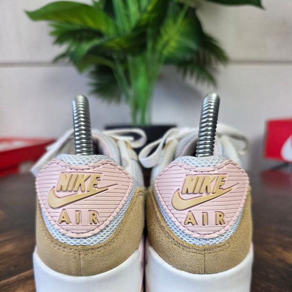 Nike Air Max 90 Sesame maat 35,5