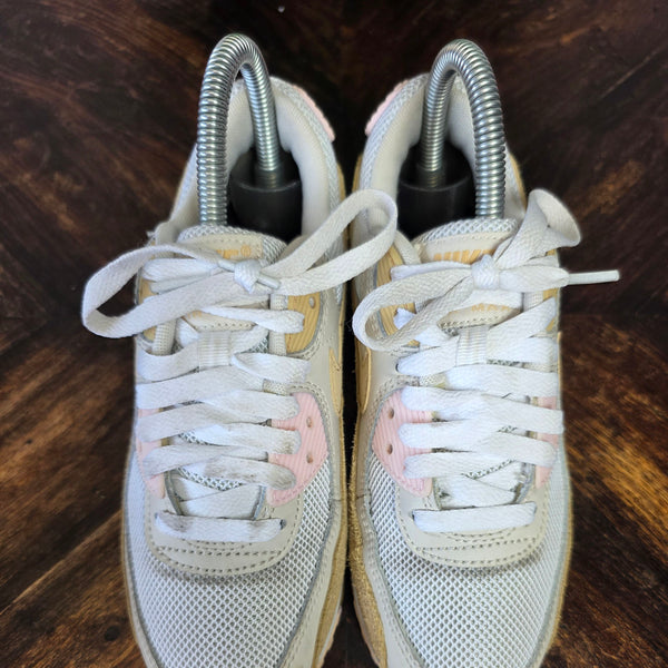 Nike Air Max 90 Sesame maat 35,5