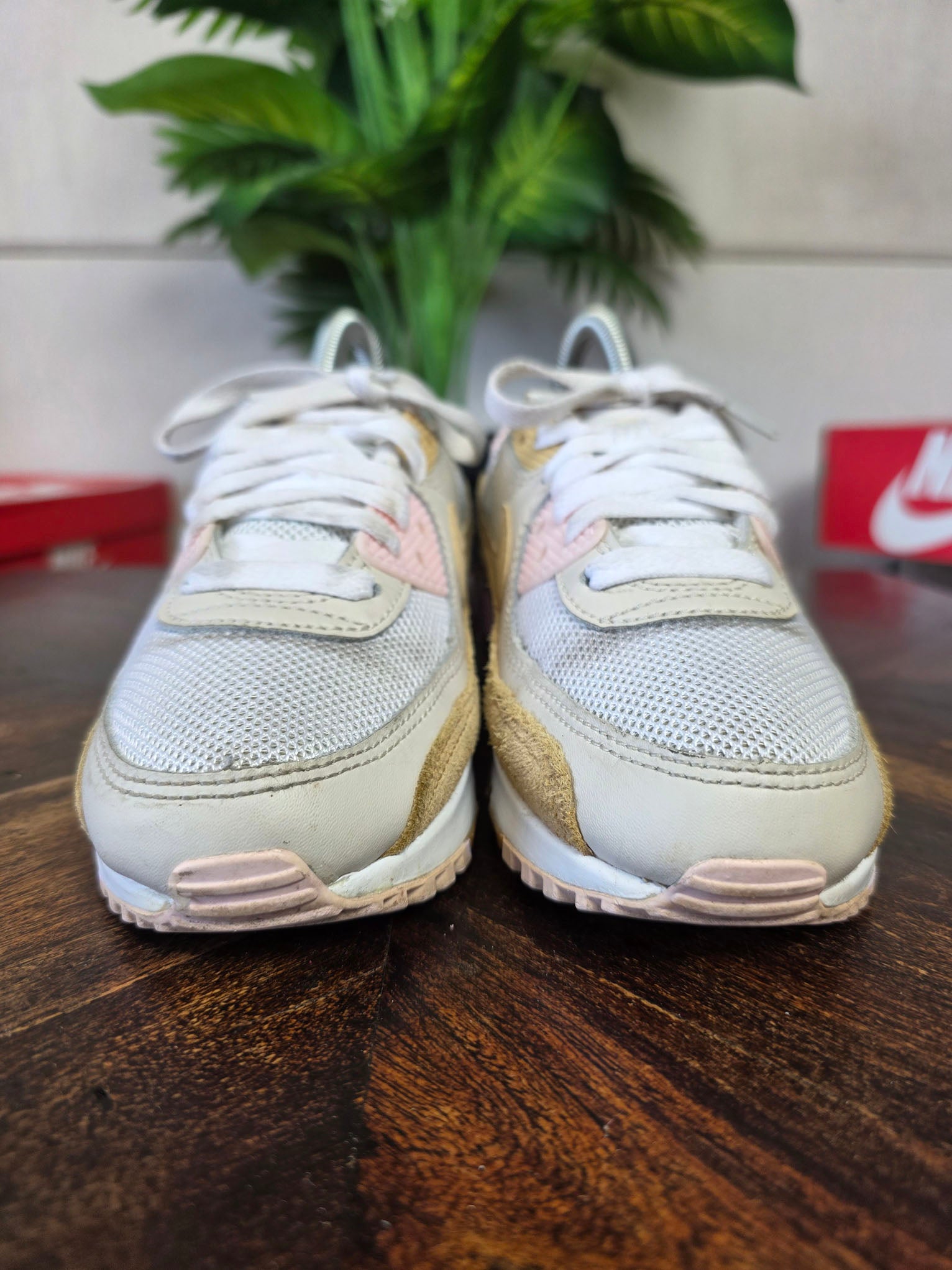 Nike Air Max 90 Sesame maat 35,5
