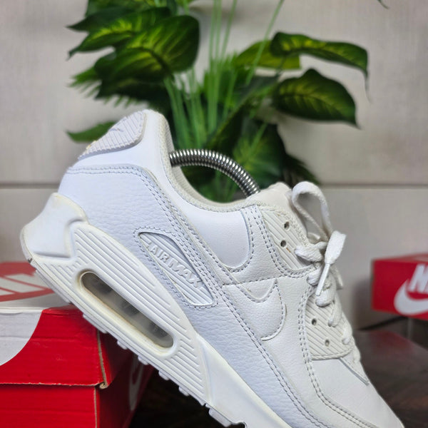 Nike Air Max 90 Triple White LTR maat 42,5