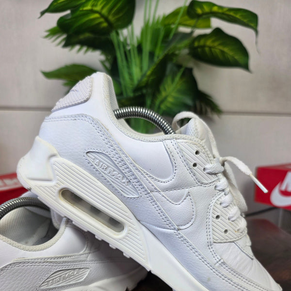 Nike Air Max 90 Triple White LTR maat 42,5