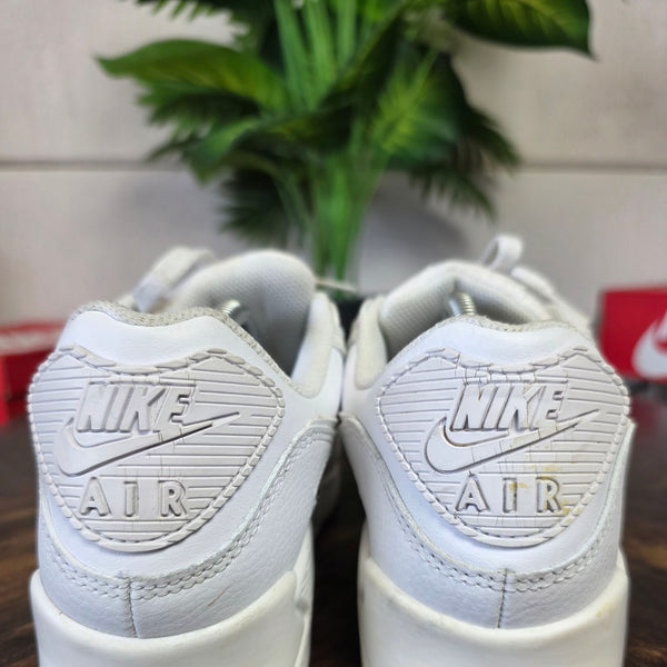 Nike Air Max 90 Triple White LTR maat 42,5