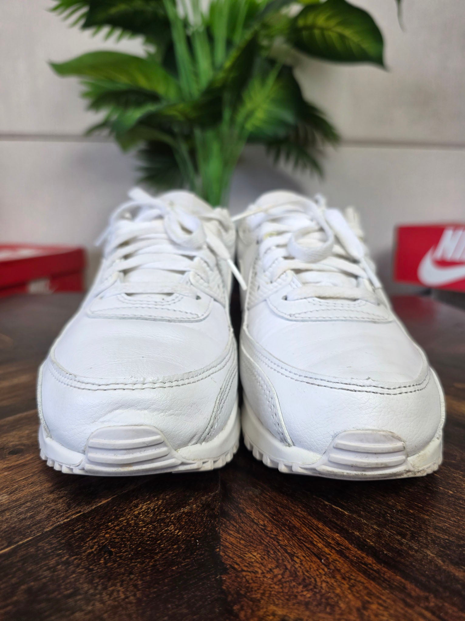 Nike Air Max 90 Triple White LTR maat 42,5