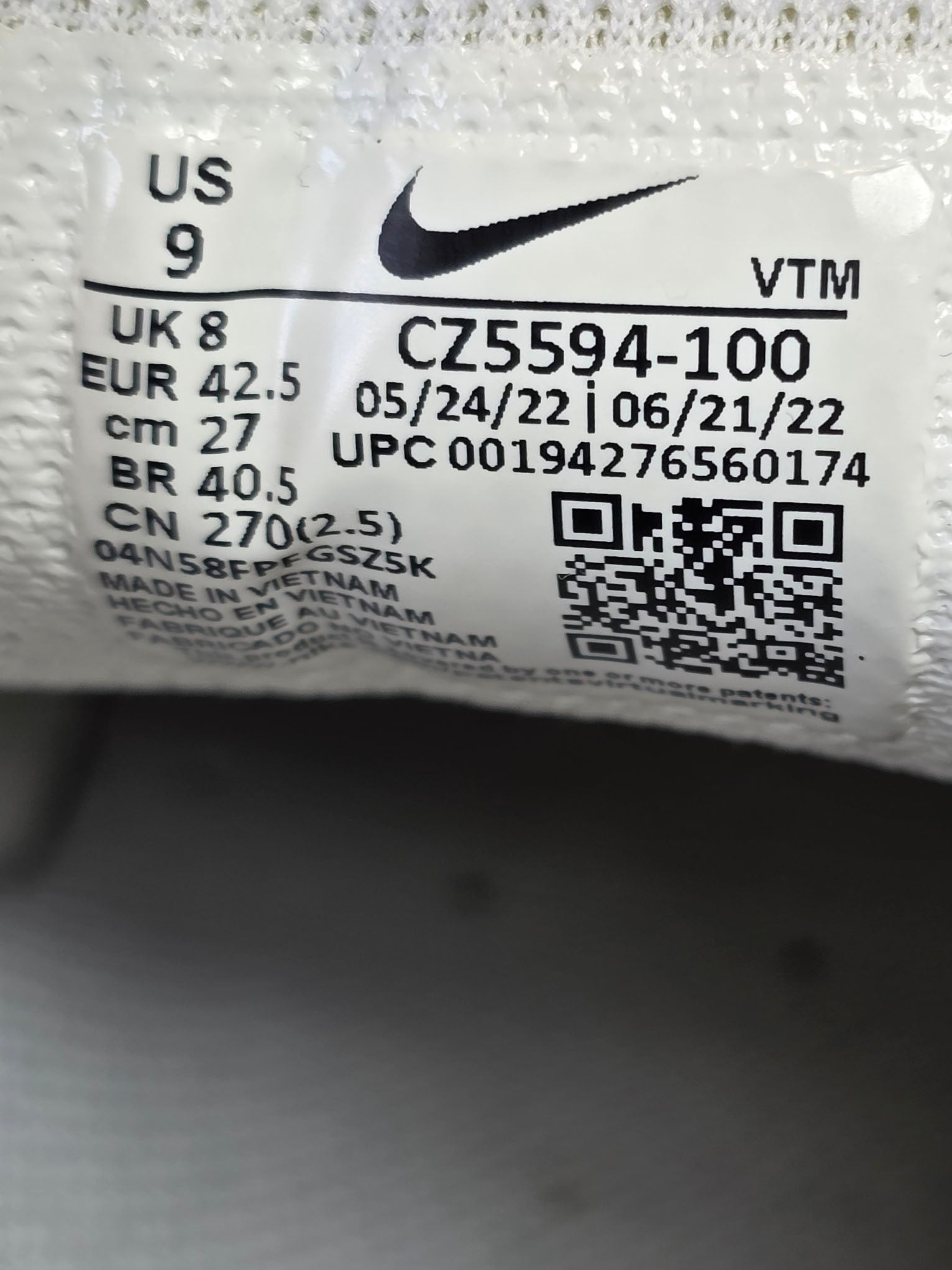 Nike Air Max 90 Triple White LTR maat 42,5