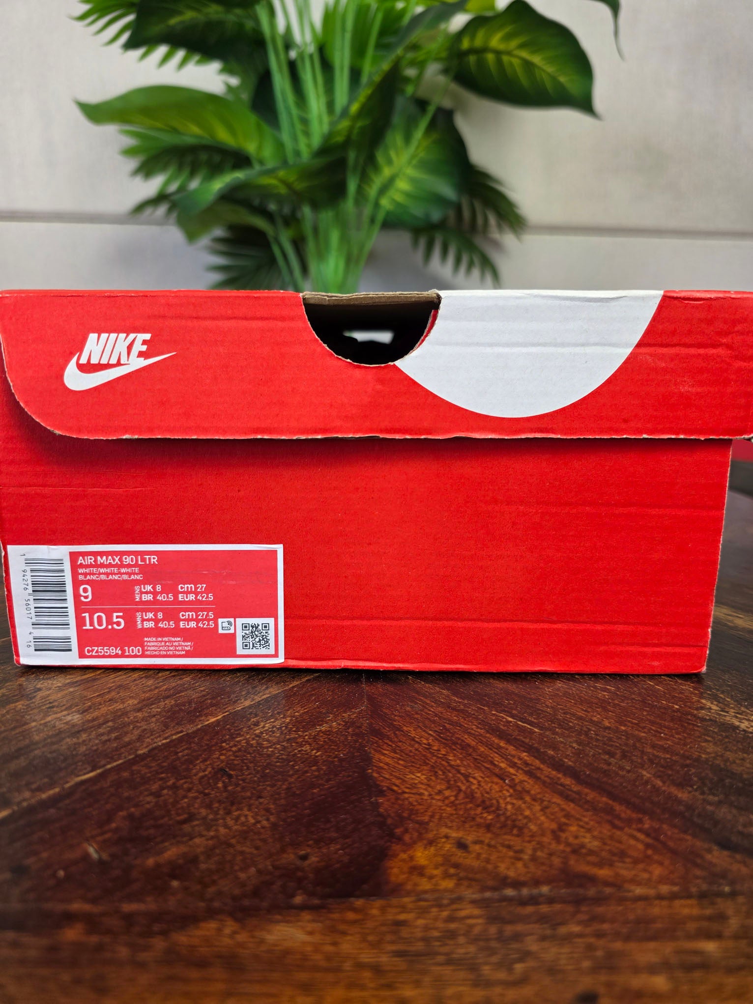 Nike Air Max 90 Triple White LTR maat 42,5