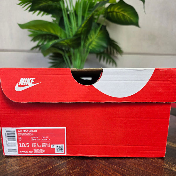 Nike Air Max 90 Triple White LTR maat 42,5