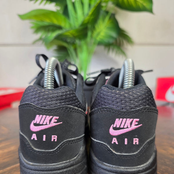 Nike Air Max 1 Valentine's Day Black maat 38,5