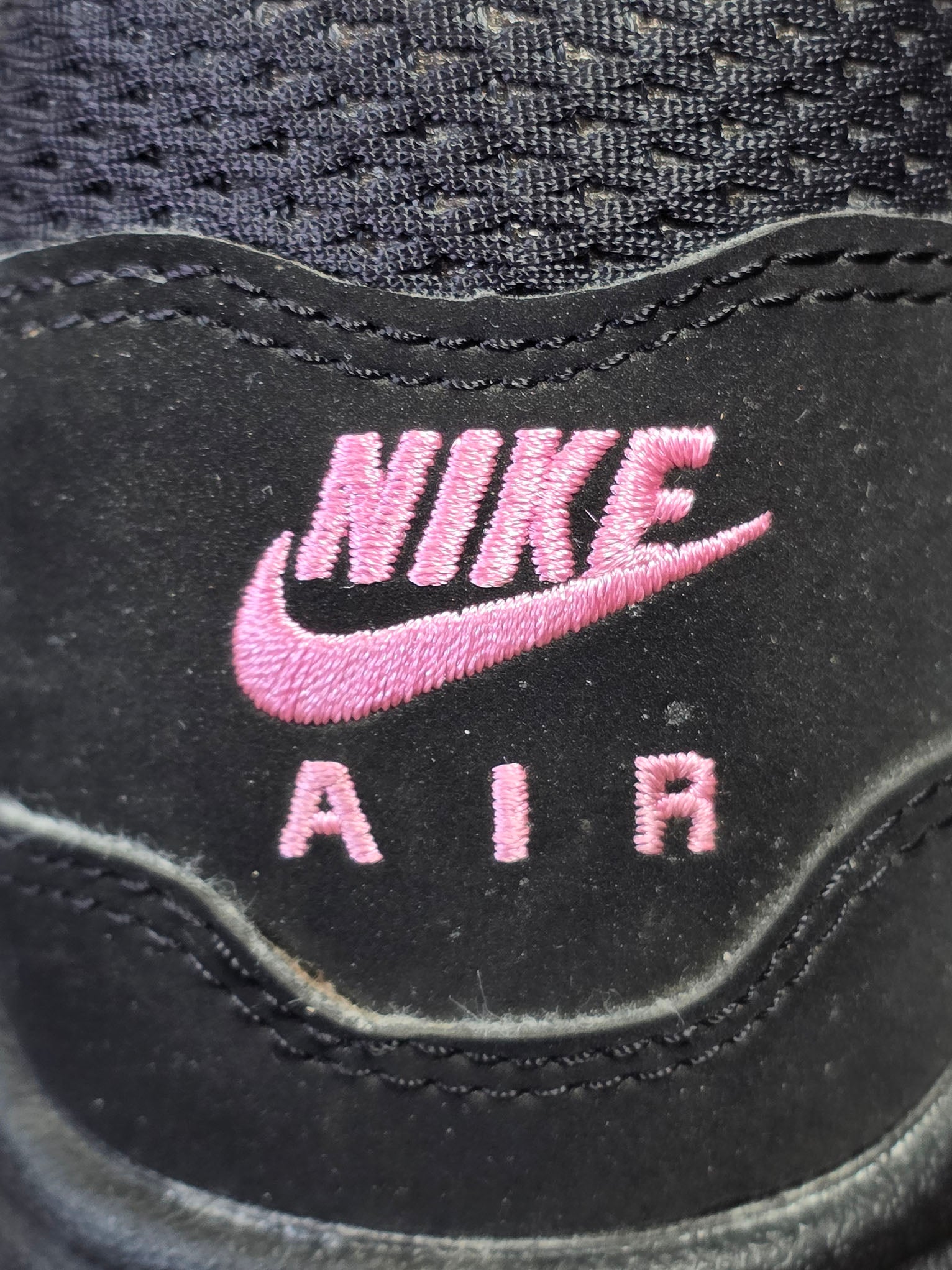 Nike Air Max 1 Valentine's Day Black maat 38,5