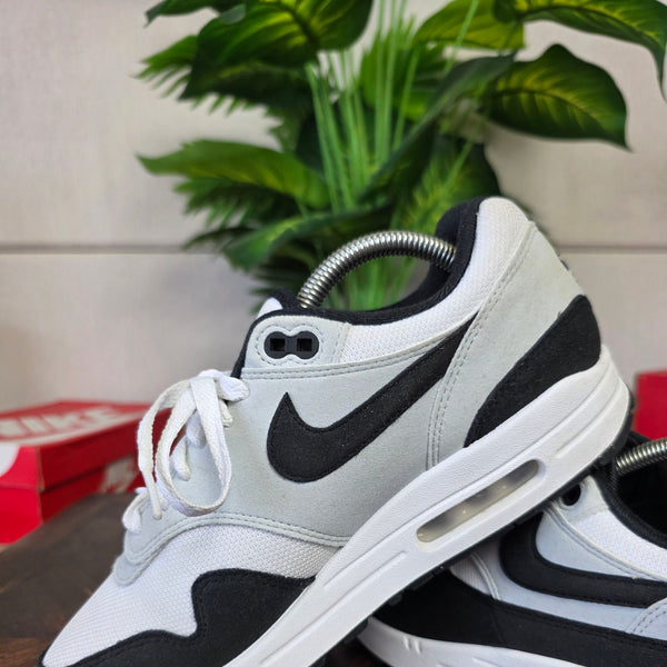 Nike Air Max 1 White Black maat 42