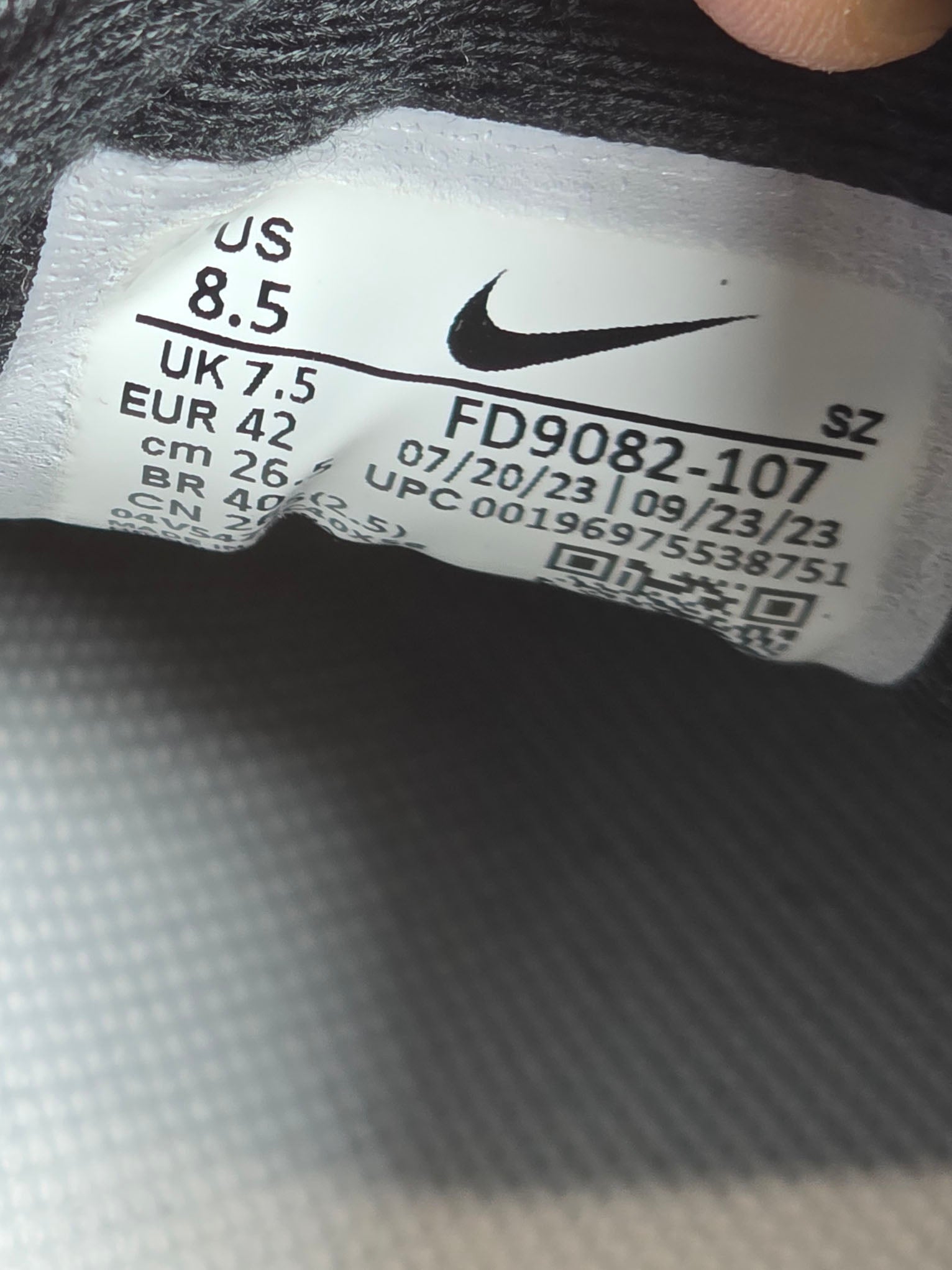Nike Air Max 1 White Black maat 42