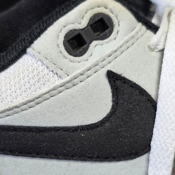 Nike Air Max 1 White Black maat 42