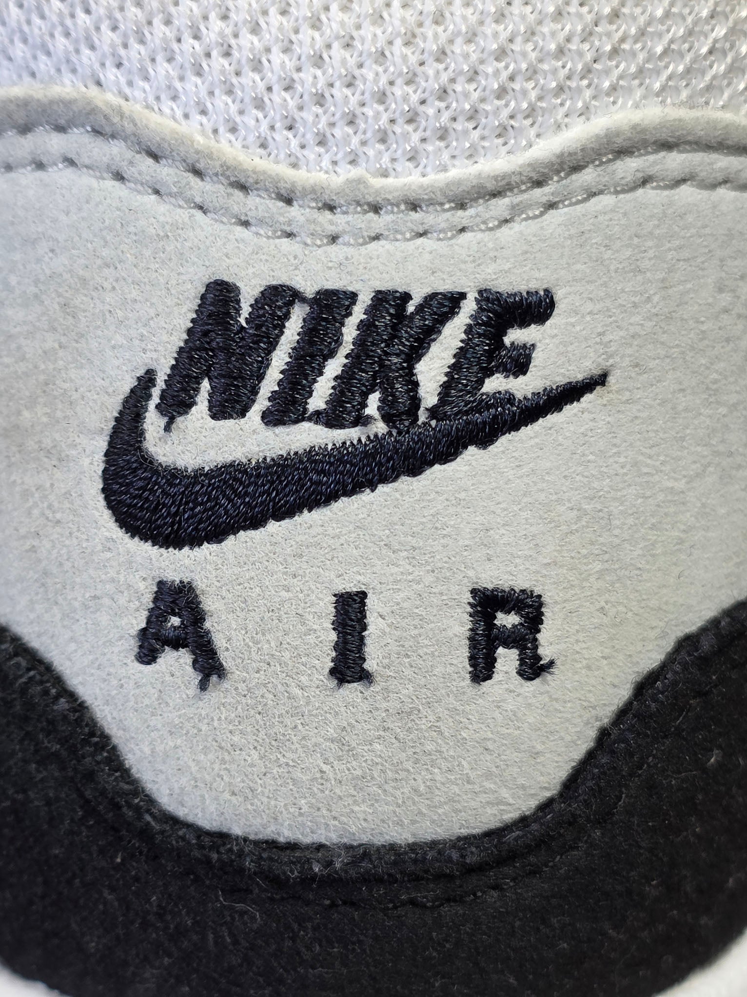 Nike Air Max 1 White Black maat 42