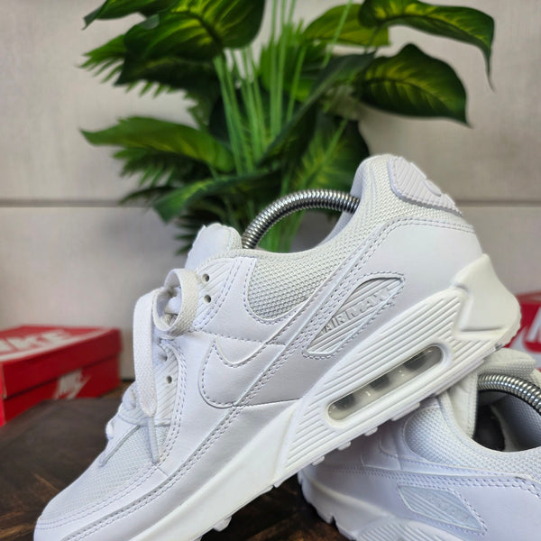 Nike Air Max 90 Triple White maat 43