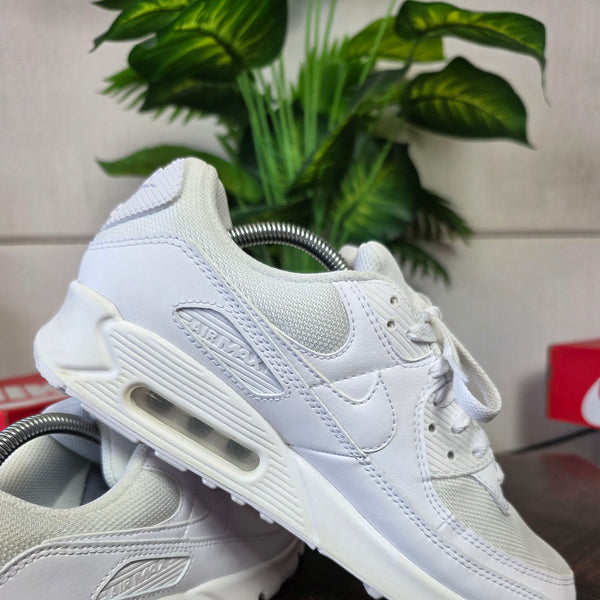 Nike Air Max 90 Triple White maat 43