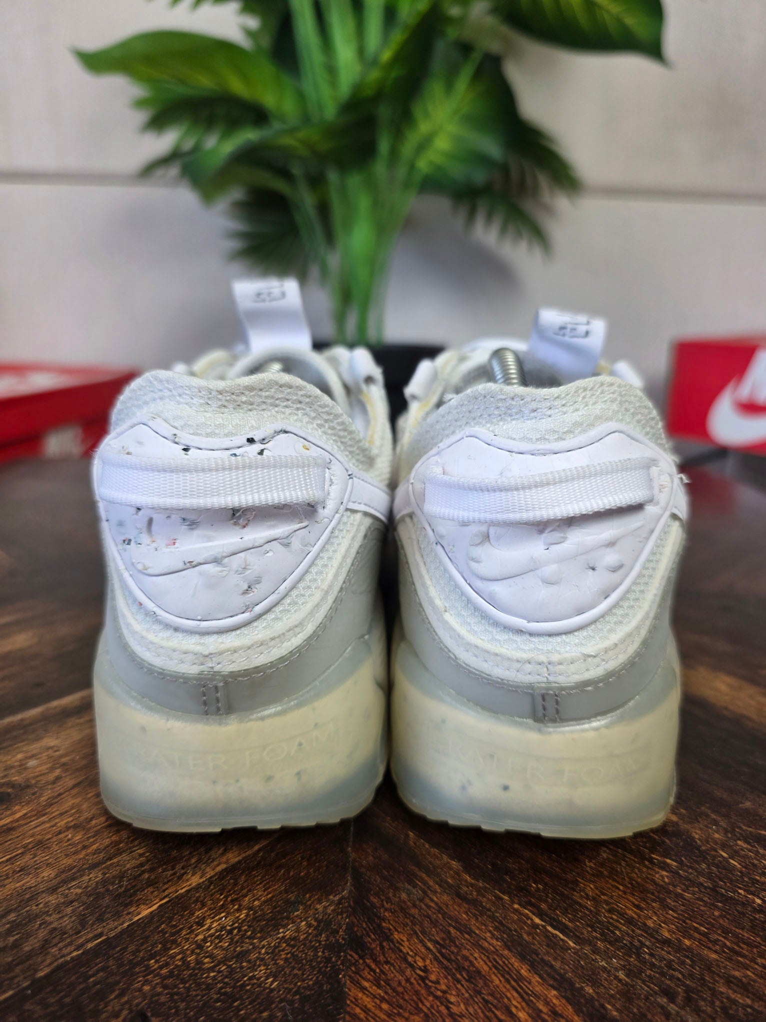 Nike Air Max 90 Terrascape Triple White maat 43