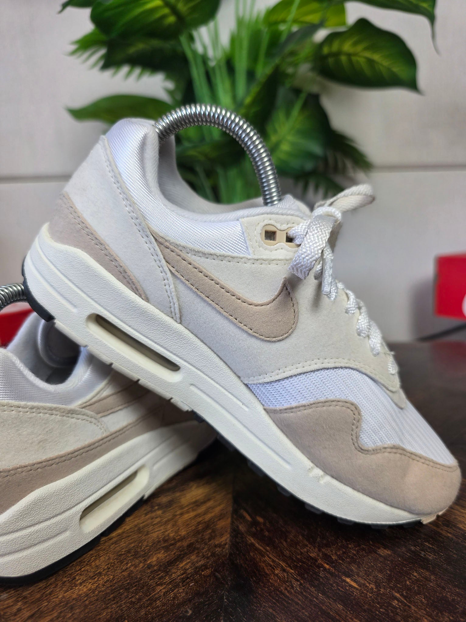 Nike Air Max 1 Pale Ivory maat 38
