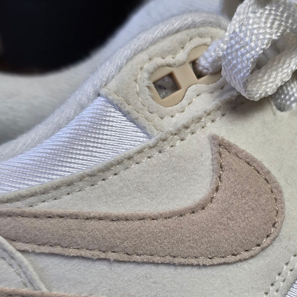 Nike Air Max 1 Pale Ivory maat 38