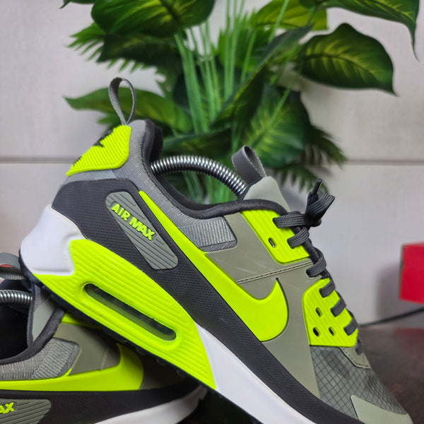 Nike Air Max 90 Drift “Light Army Volt