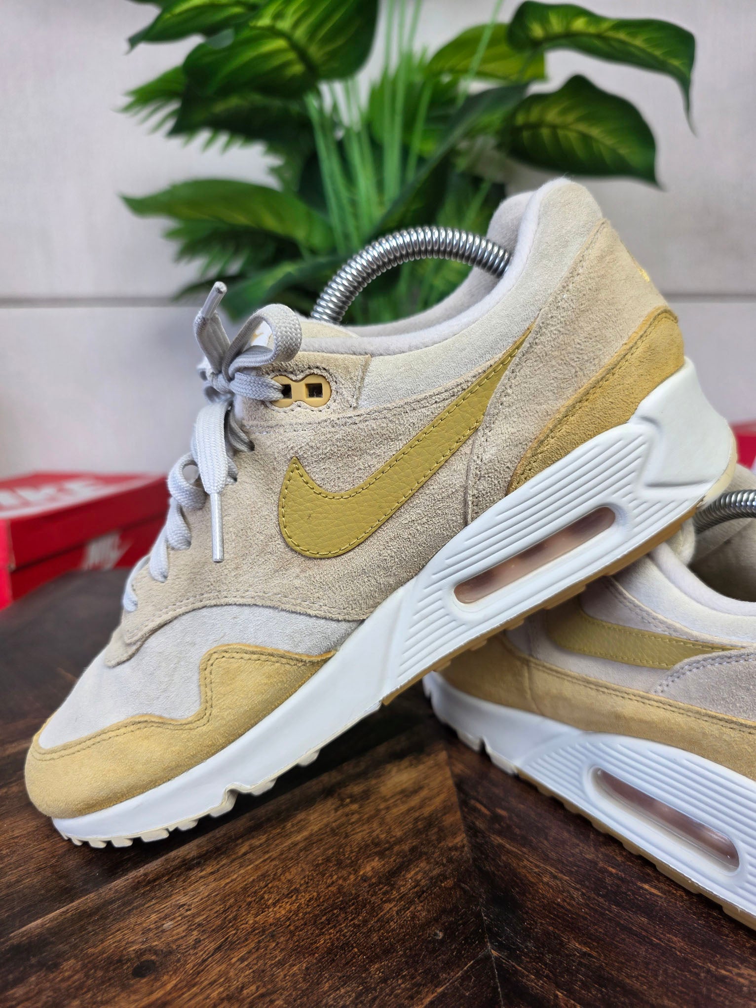 Nike Air max 90/1 Wheat Gold maat 41