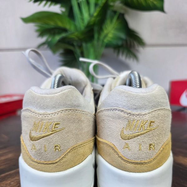Nike Air max 90/1 Wheat Gold maat 41