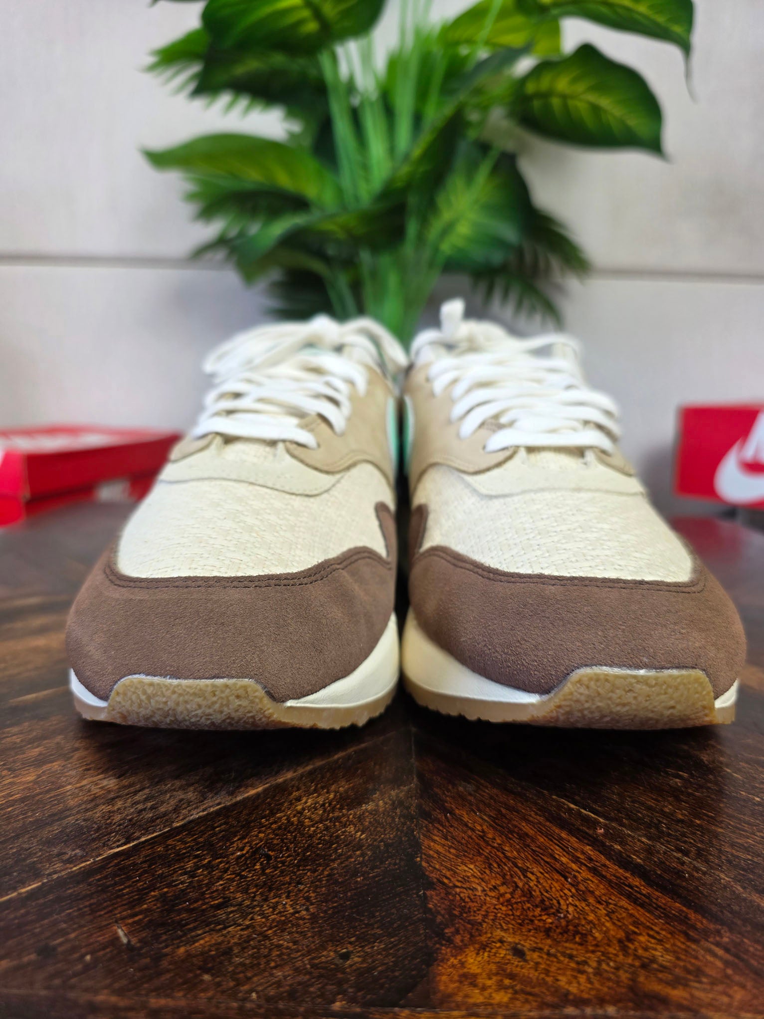 Nike Air Max 1 Crepe Hemp maat 49,5