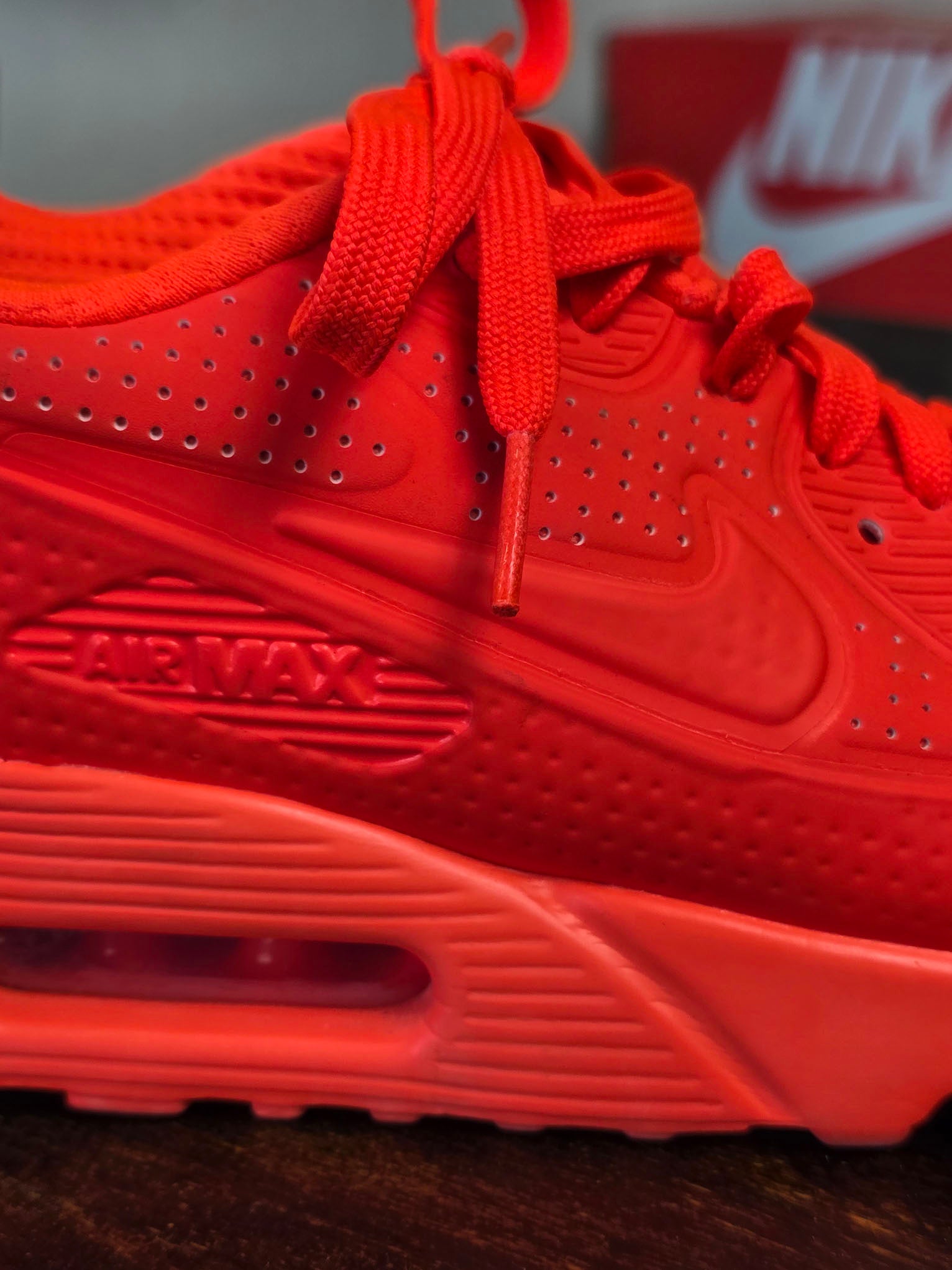 Nike Air Max 90 Ultra Moire "Bright Crimson" maat 40