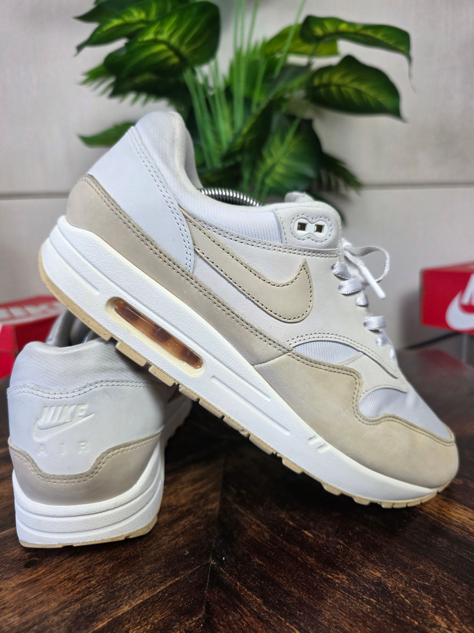 Nike Air Max 1 Sanddrift maat 45