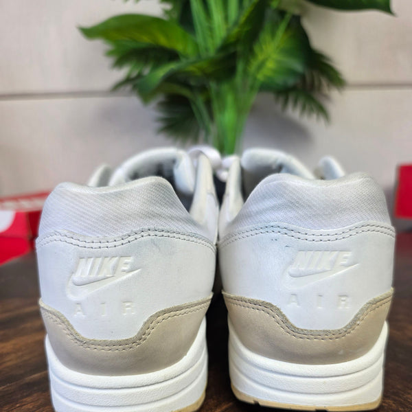 Nike Air Max 1 Sanddrift maat 45
