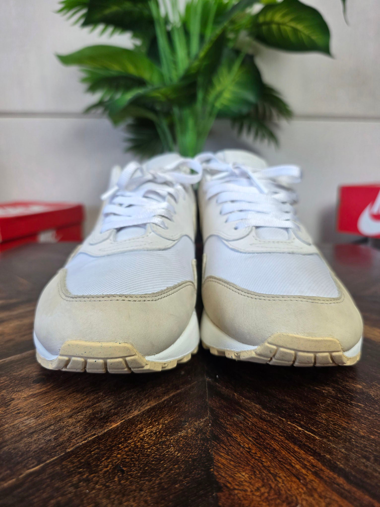 Nike Air Max 1 Sanddrift maat 45