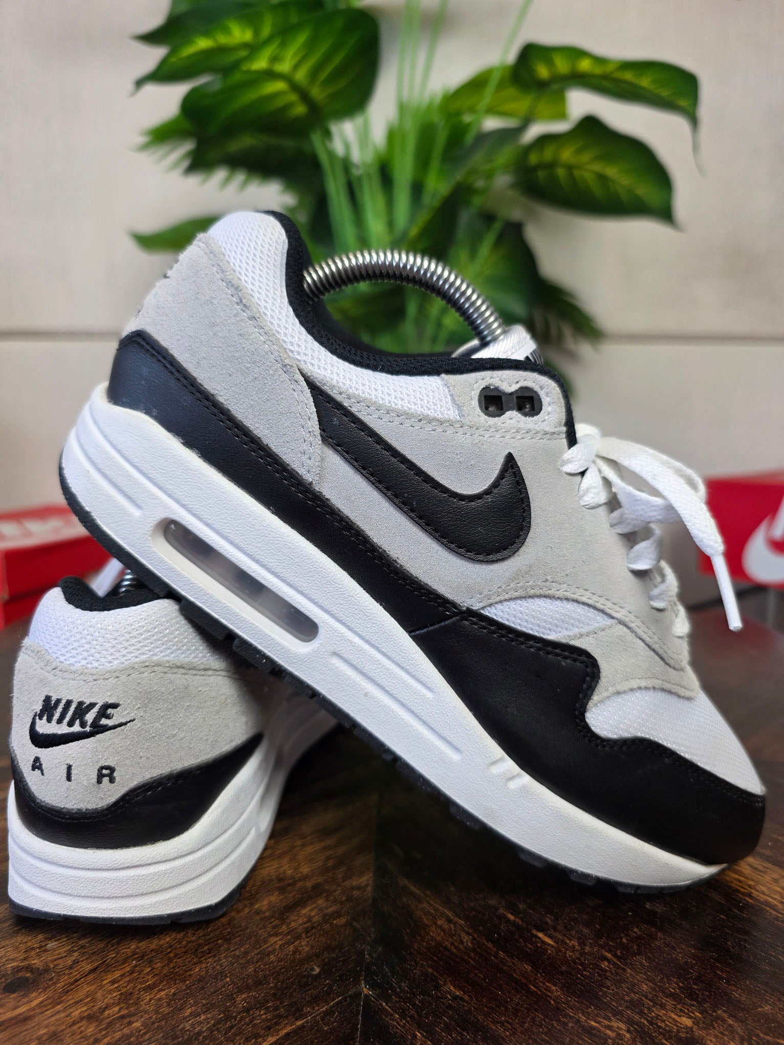 Nike Air Max 1 Black White maat 41