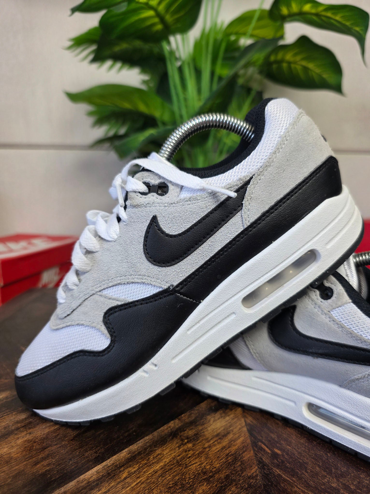 Nike Air Max 1 Black White maat 41