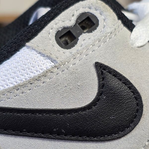 Nike Air Max 1 Black White maat 41