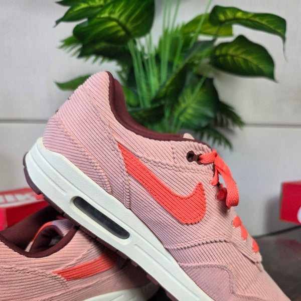Nike Air Max 1 PRM Corduroy Stardust maat 45