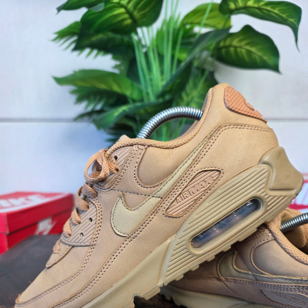 Nike Air Max 90 Wheat maat 42